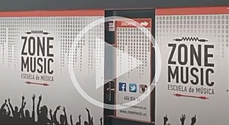 Conciertos grupos de combos de alumnos de la escuela